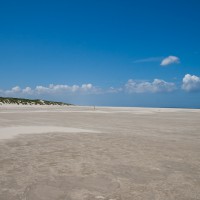 Het uitgerekte strand bij Hoorn